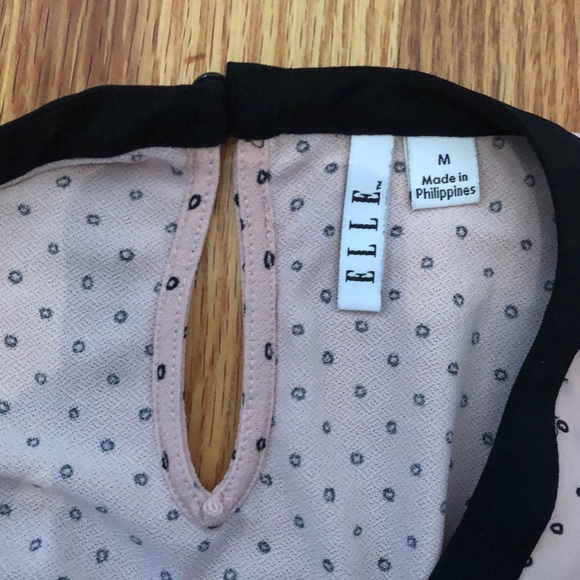 Elle Bow Tank Top 🎀 - Picture 3 of 3